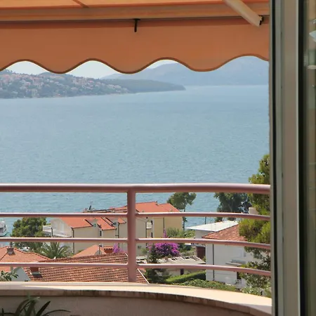 Apartament Stella *